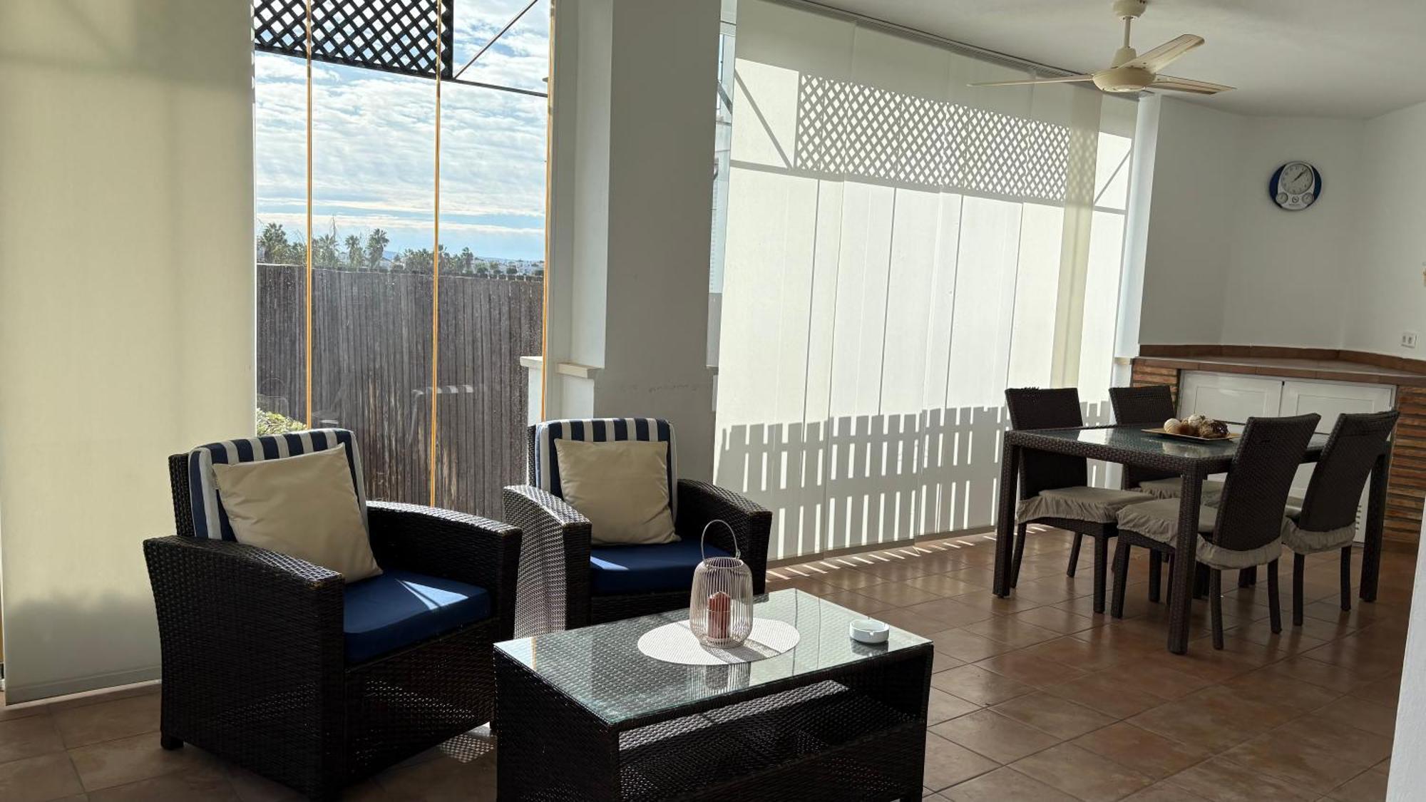 Apartment De Lujo En Planta Baja Con Piscina En La Torre Golf